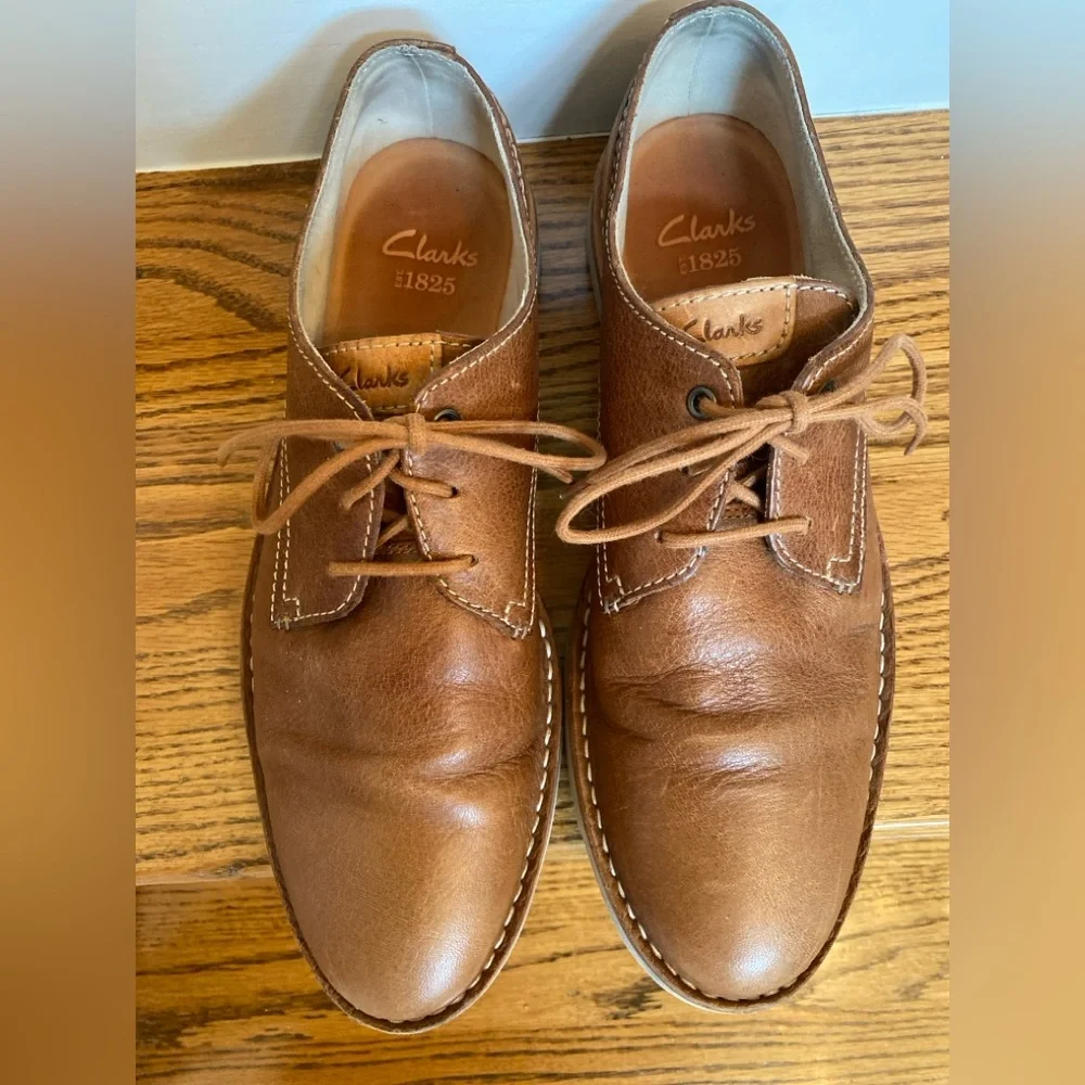Clarks Men's Size 10M Tan Leather Low Oxford Shoes in EUC - Picture 11 of 16